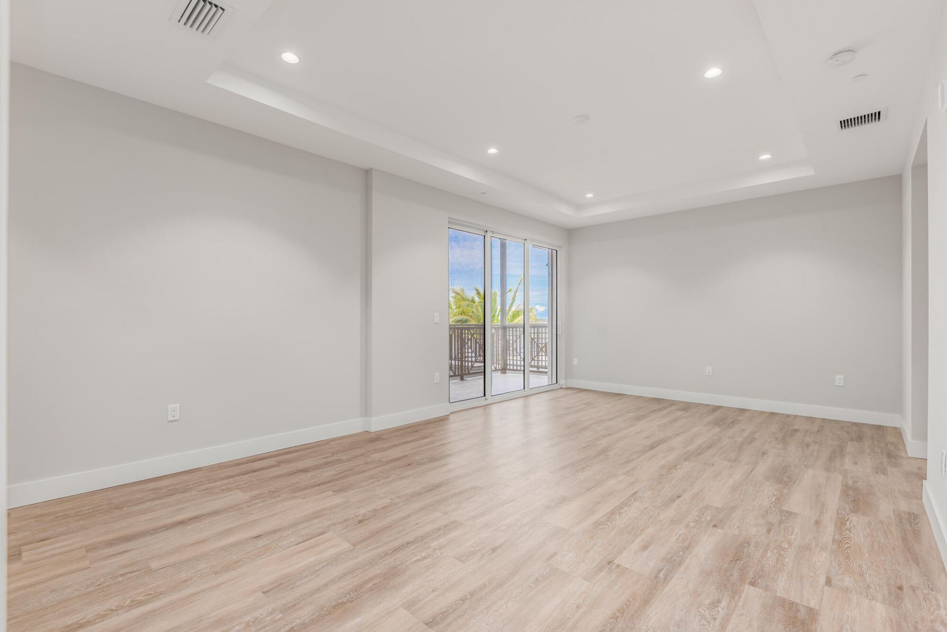 41 SW Seminole Street, Unit 204, Stuart, FL 34994 Photo