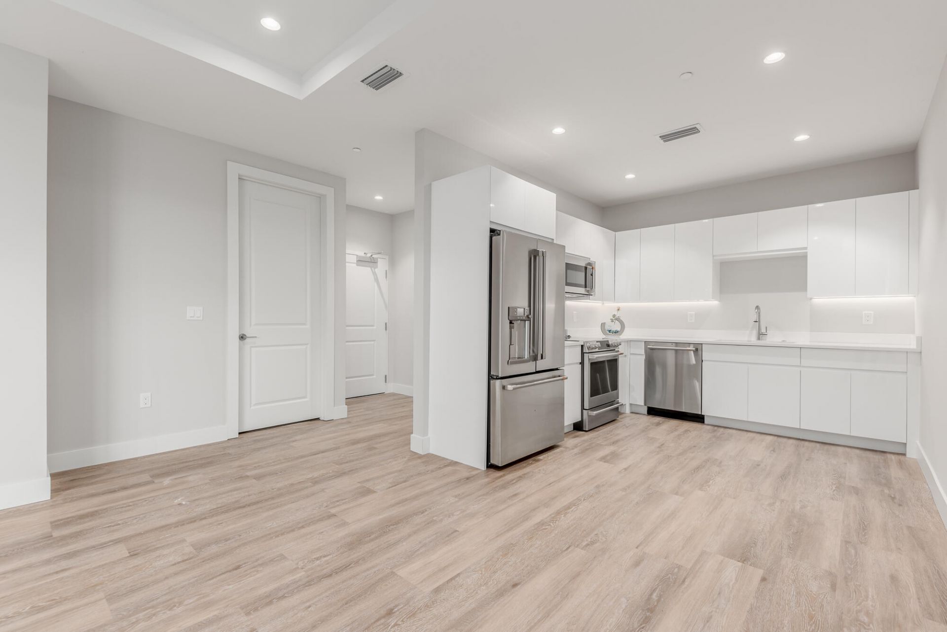 41 SW Seminole Street, Unit 204, Stuart, FL 34994 Photo