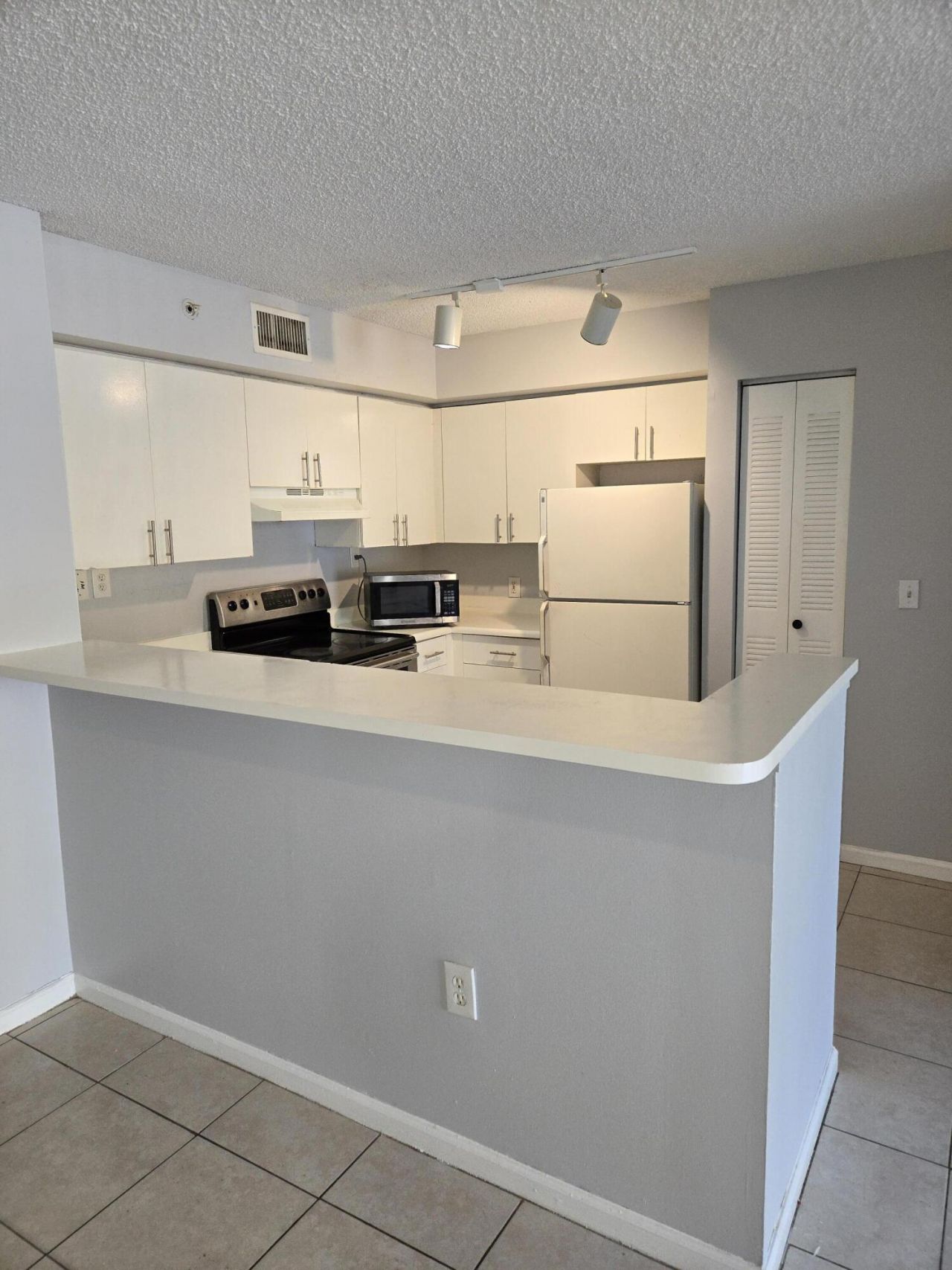 7832 Sonoma Springs Circle, Unit 105, Lake Worth, FL 33463 Photo