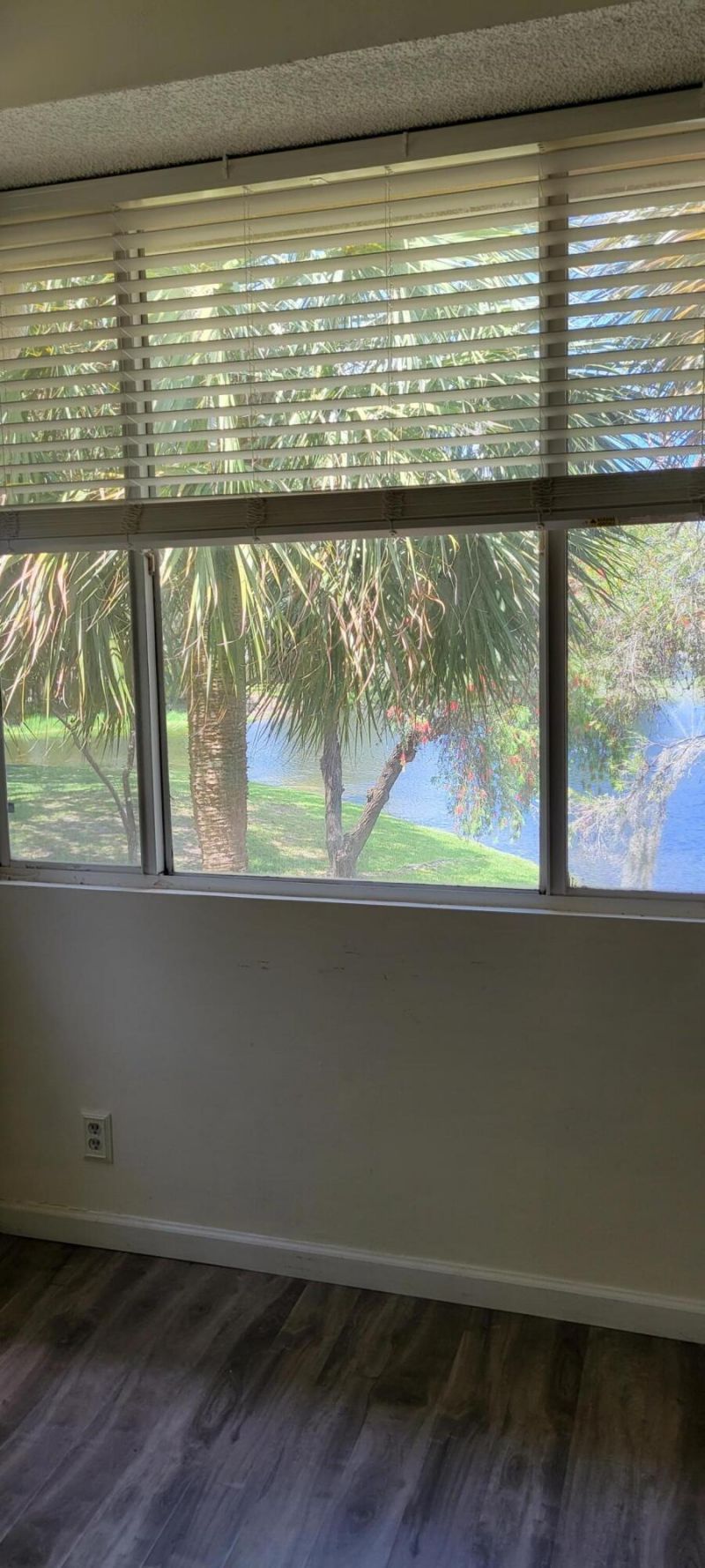 611 Lyons Road, Unit 8202, Coconut Creek, FL 33063 Photo