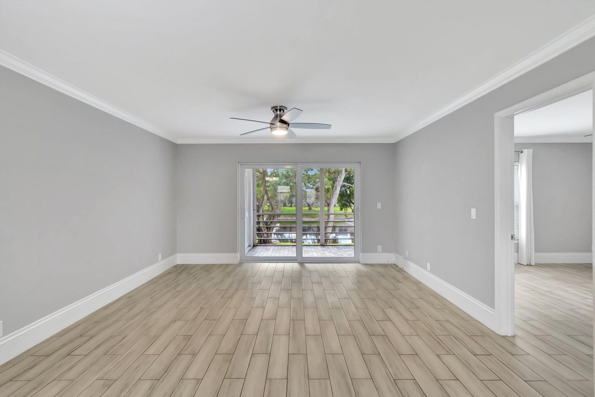 2900 Fiore Way, Unit 203, Delray Beach, FL 33445 Photo