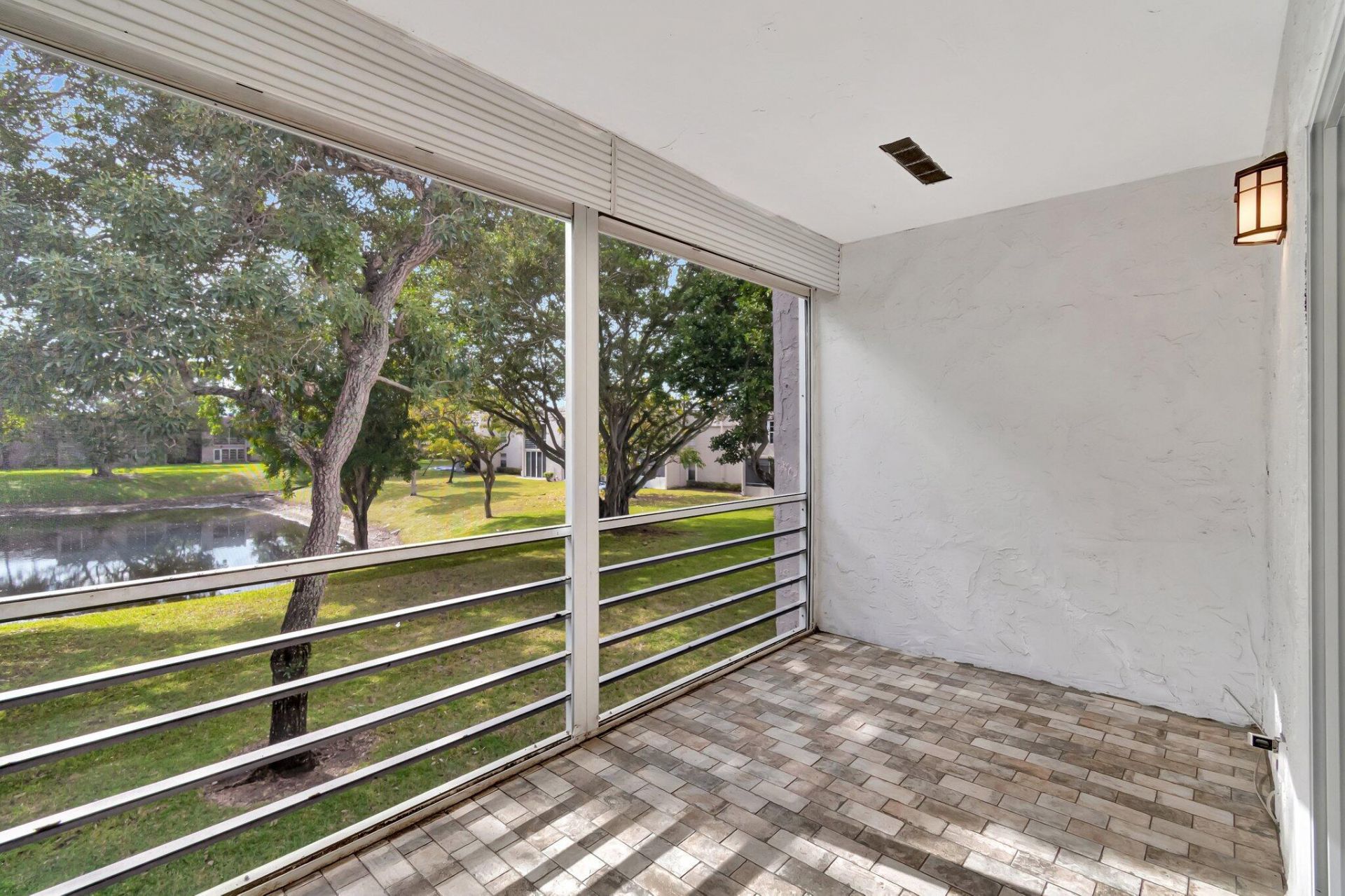 2900 Fiore Way, Unit 203, Delray Beach, FL 33445 Photo