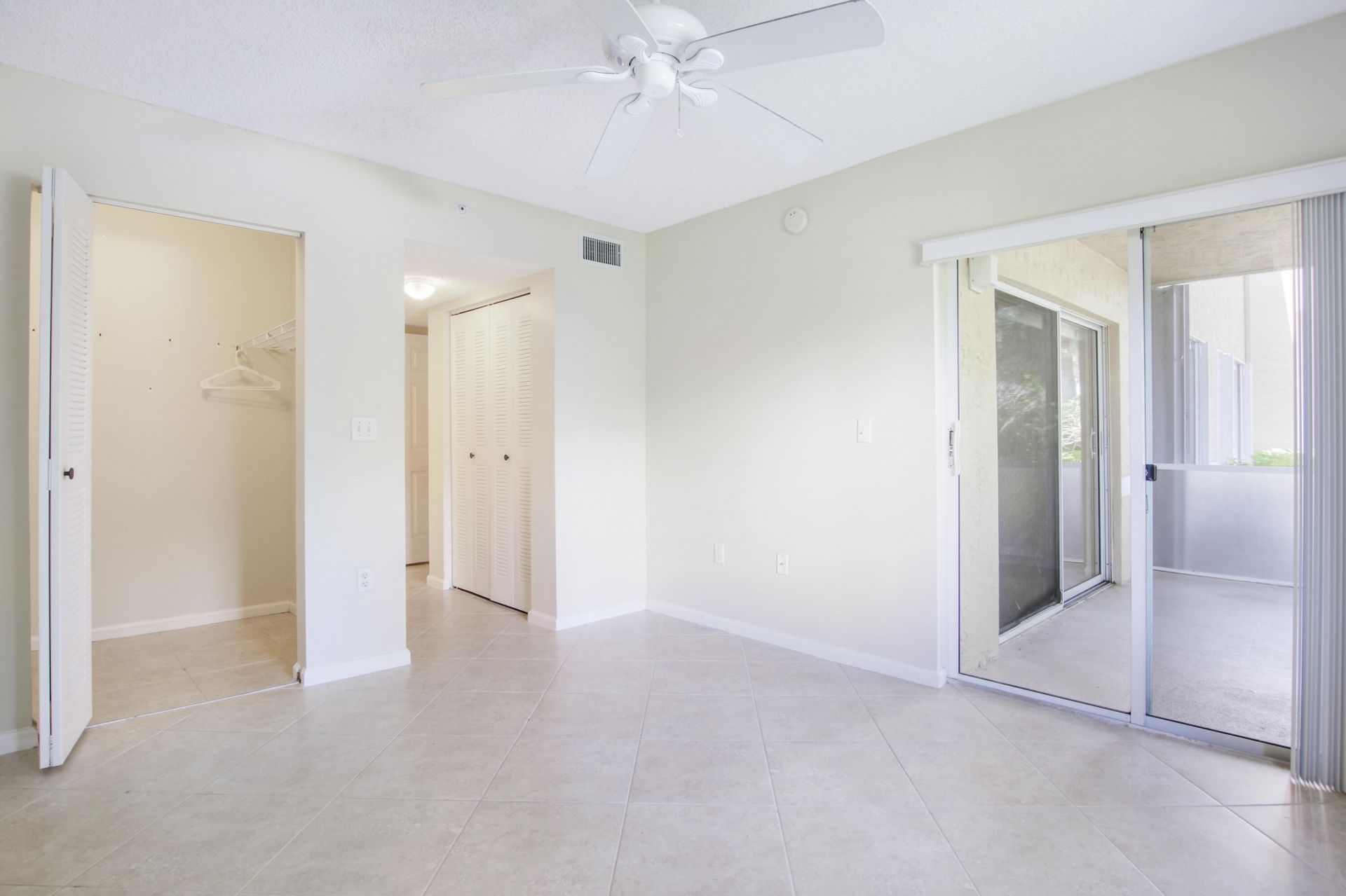 284 Village Boulevard, Unit 9112, Tequesta, FL 33469 Photo