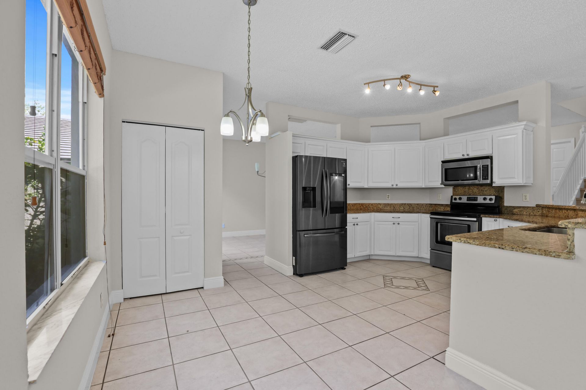 18051 Rhumba Way, Boca Raton, FL 33496 Photo