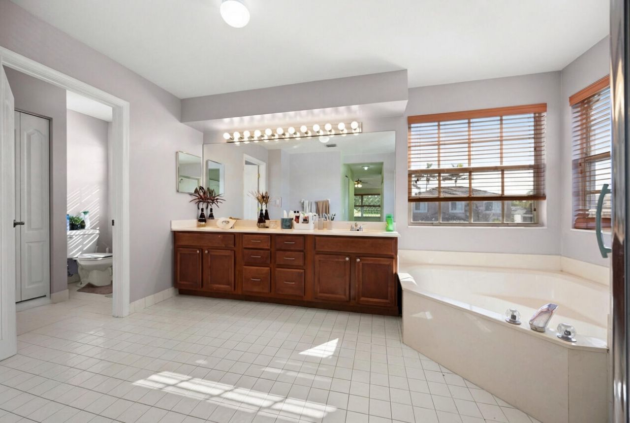 18051 Rhumba Way, Boca Raton, FL 33496 Photo