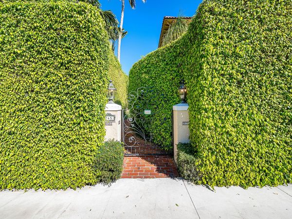 245 Brazilian Avenue, Palm Beach, FL 33480
