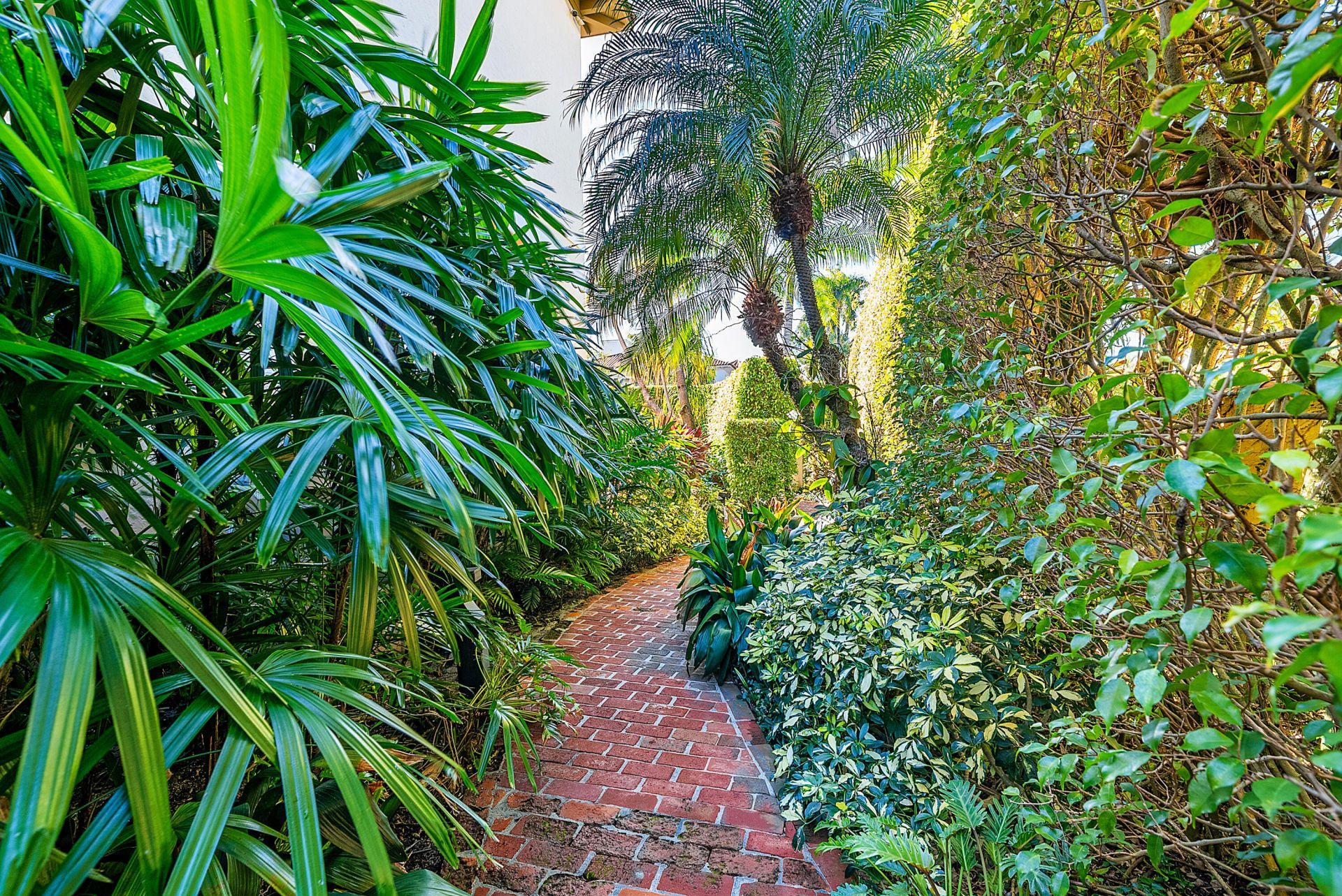 245 Brazilian Avenue, Palm Beach, FL 33480 Photo