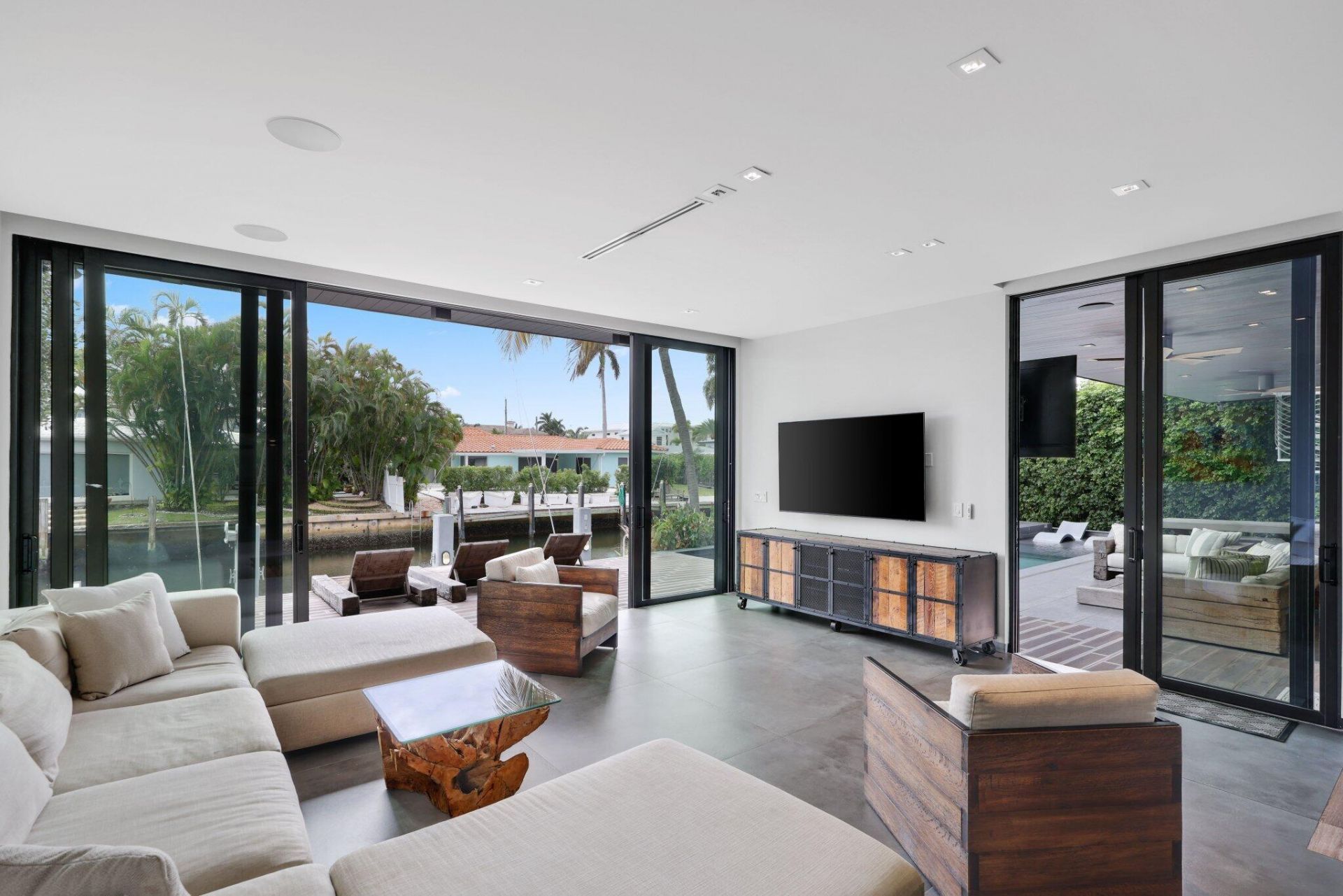 830 NE 71st Street, Boca Raton, FL 33487 Photo