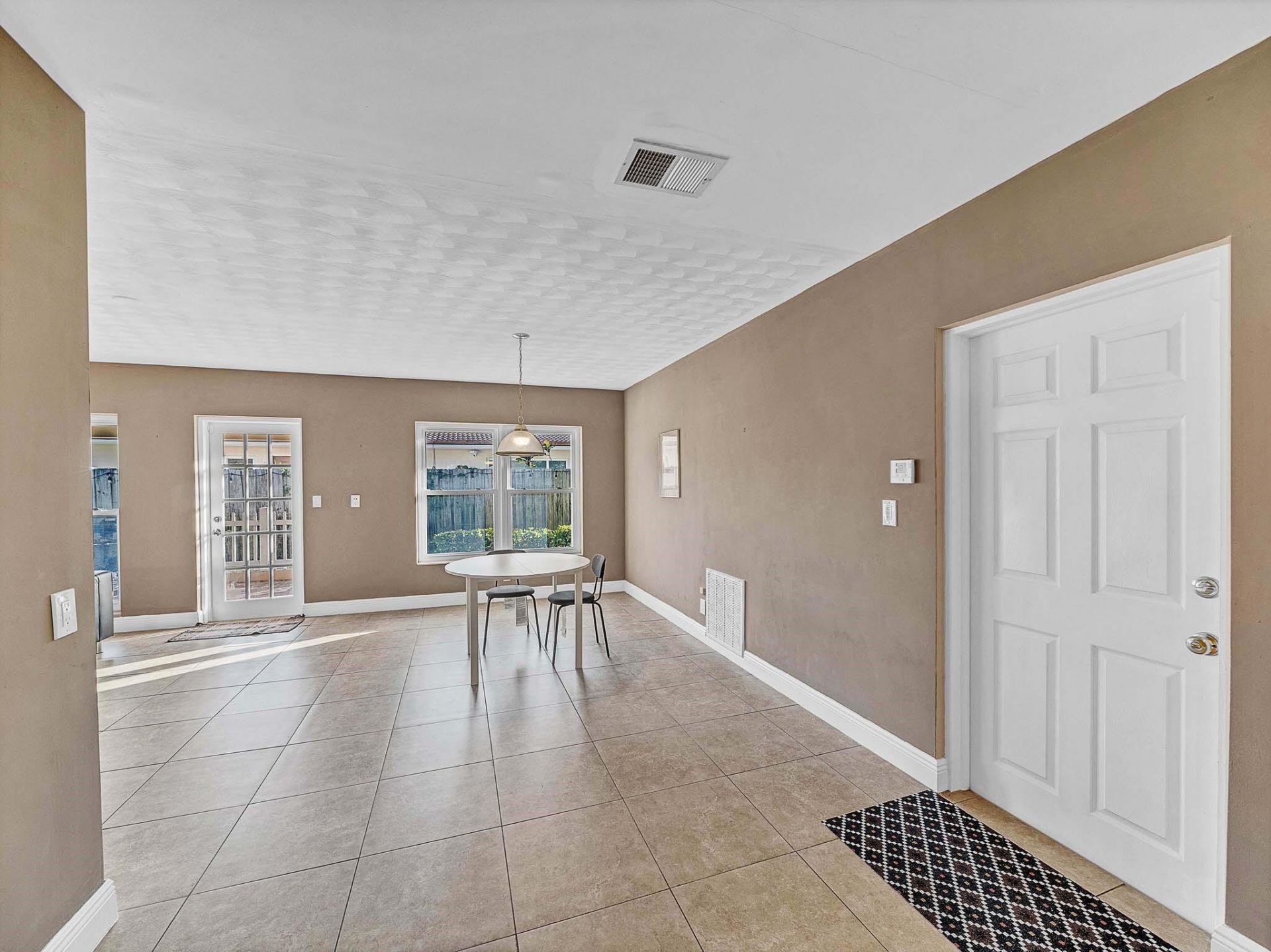 2750 SE 3rd Street, Pompano Beach, FL 33062 Photo