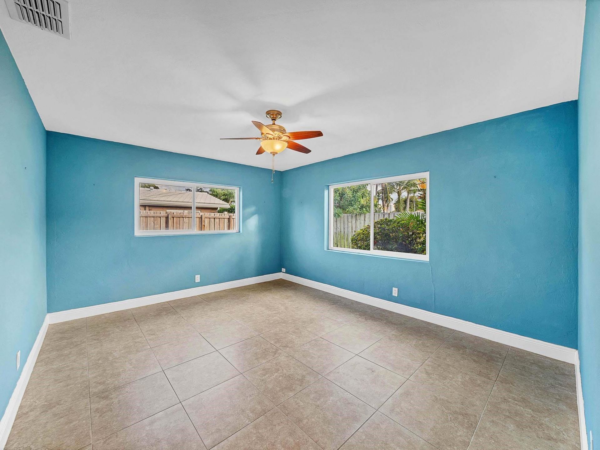 2750 SE 3rd Street, Pompano Beach, FL 33062 Photo