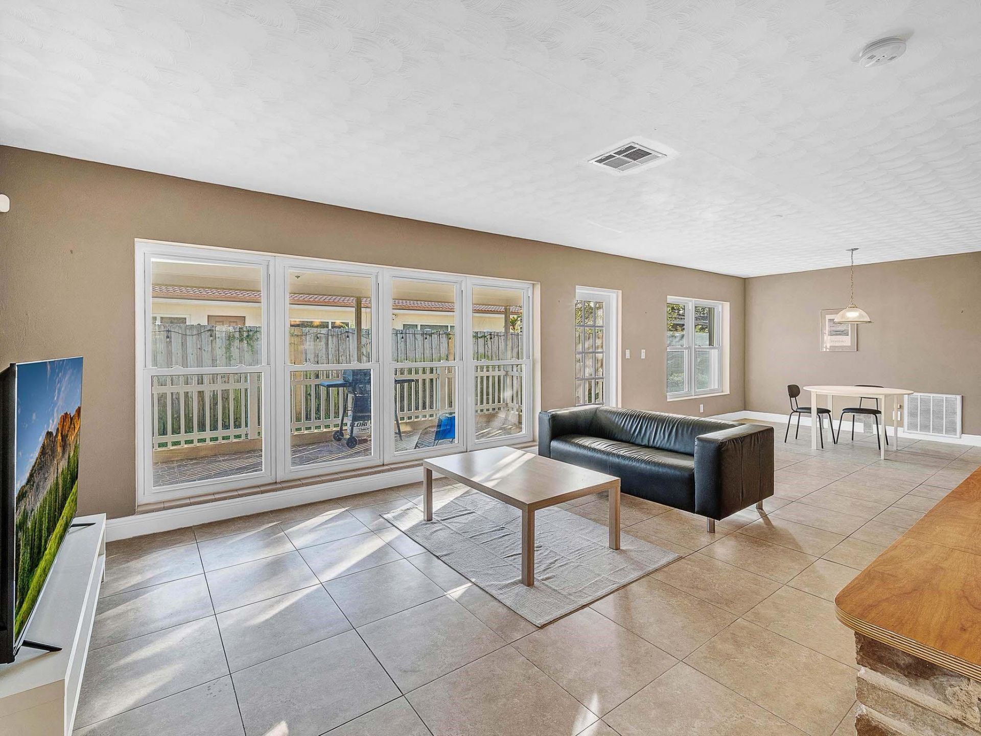 2750 SE 3rd Street, Pompano Beach, FL 33062 Photo