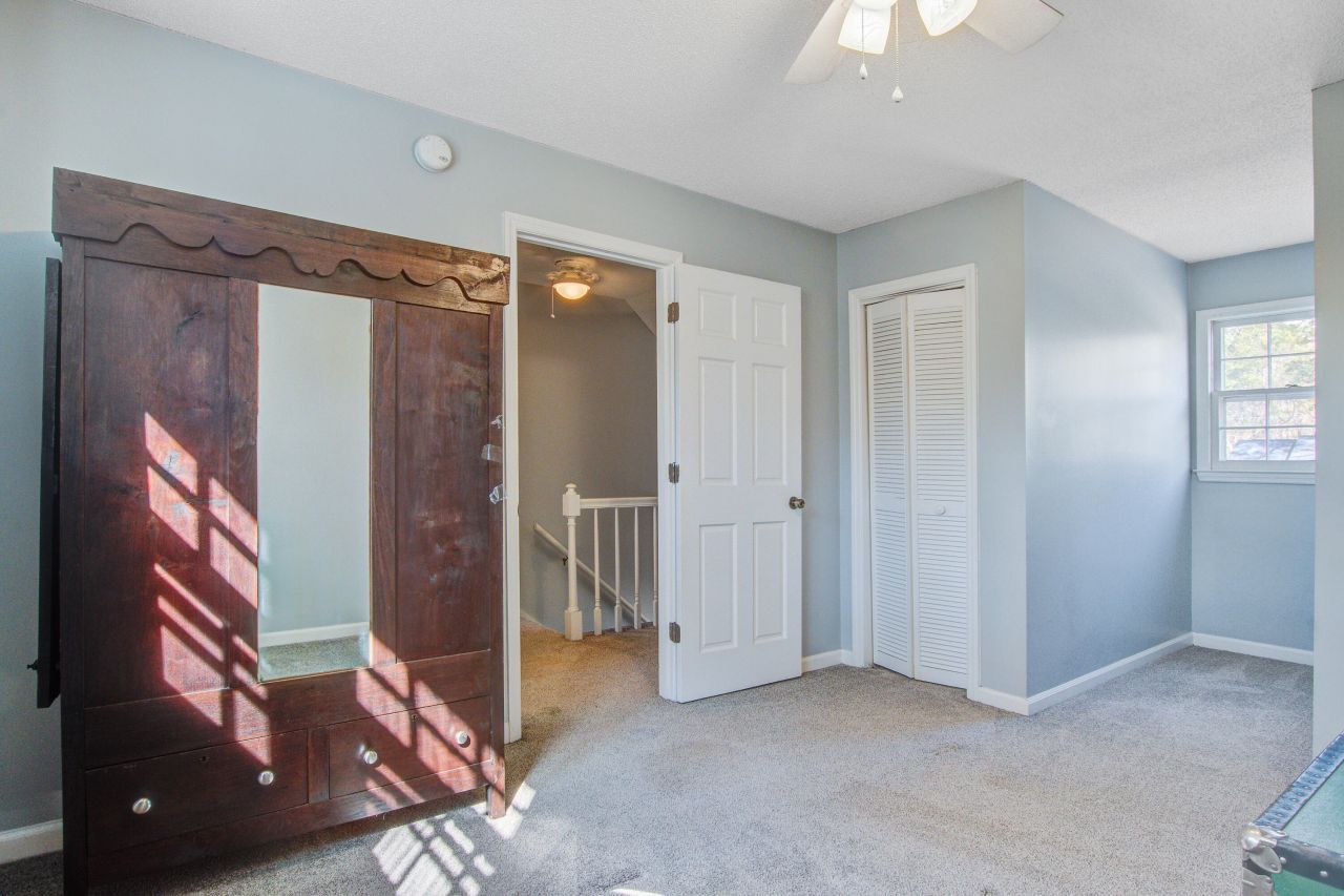 208 Fort Street Photo 30