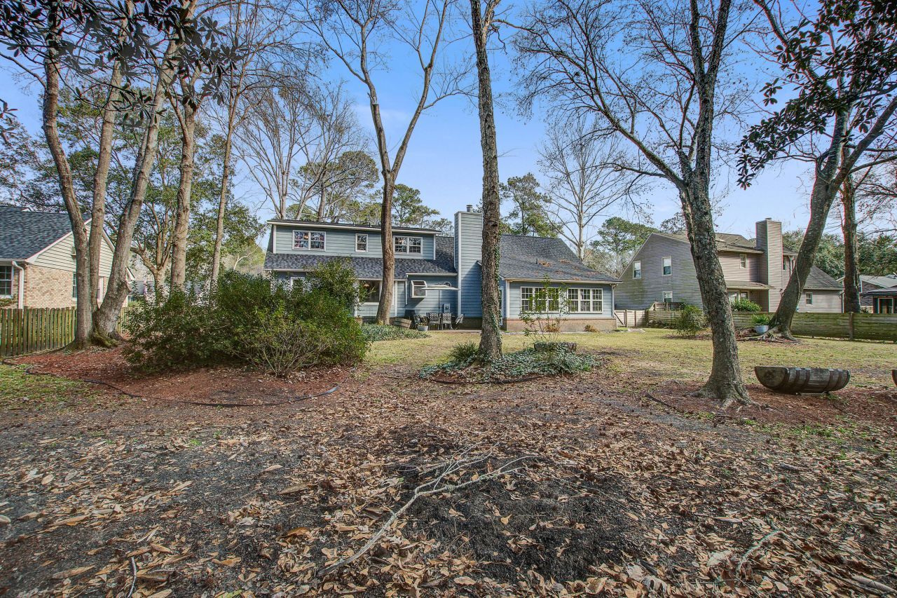 208 Fort Street Photo 33