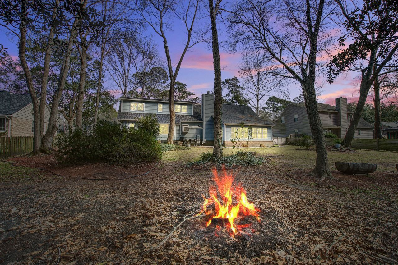 208 Fort Street Photo 34