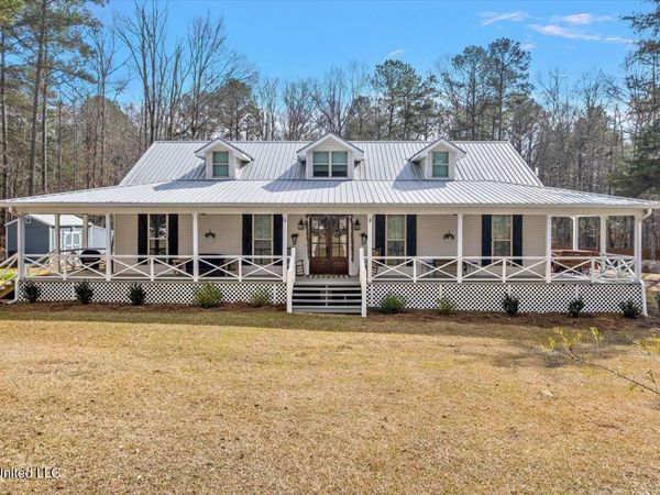 128 Oak Tree Lane, Brandon, MS 39042