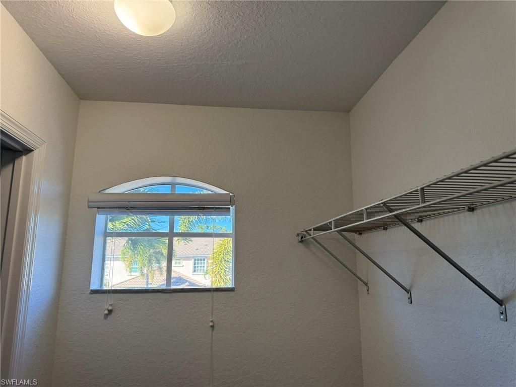 1376 Weeping Willow Ct, Cape Coral, FL 33909 Photo
