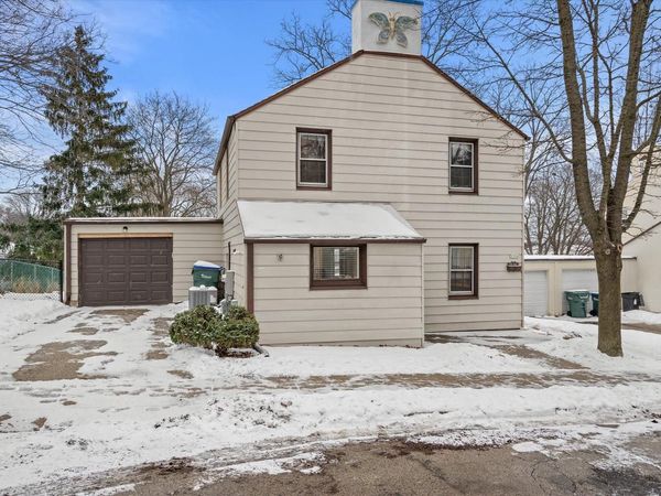 5596 Arrowwood STREET, Greendale, WI 53129