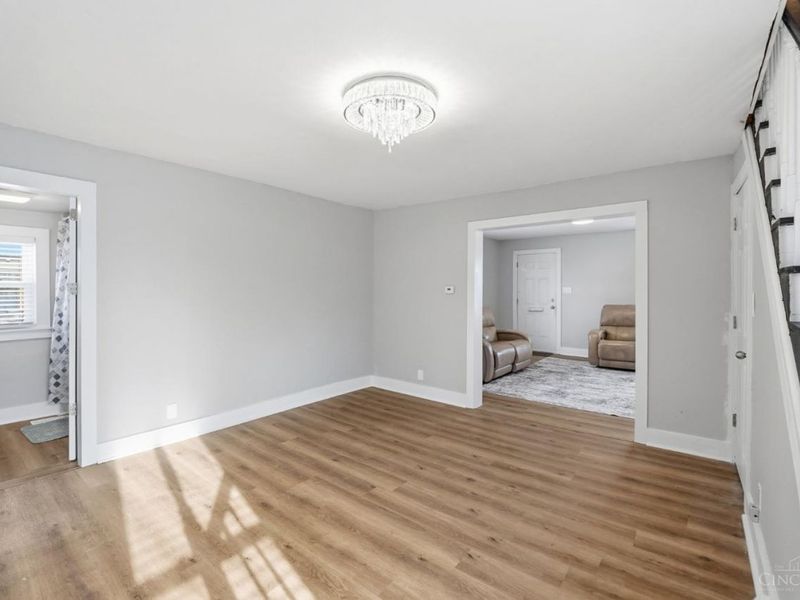 555 Spring Street, Williamsburg, OH 45176 Photo 8