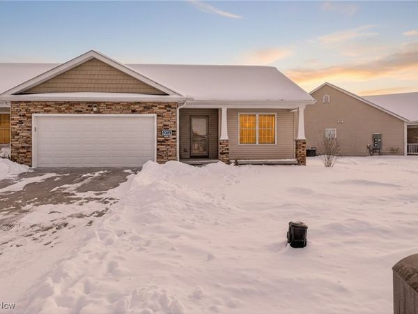 9389 Towpath Trail, Seville, OH 44273