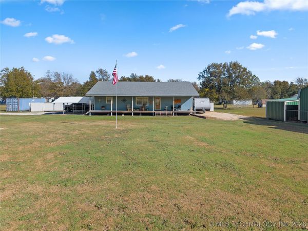 300 S 1st Street , Dougherty, OK 73032