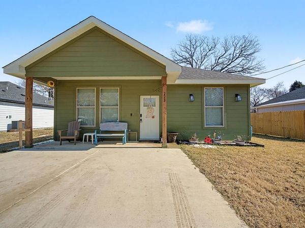 223 Harris Boulevard, Malakoff, TX 75148