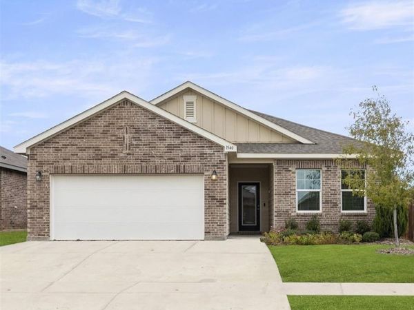 1540 Shadow Hawk Drive, Fort Worth, TX 76052