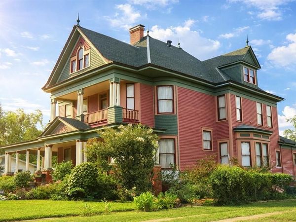 433 W Washington Street, Paris, TX 75460