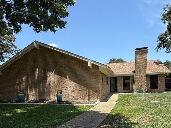 7 Yale Circle, Richardson, TX 75081