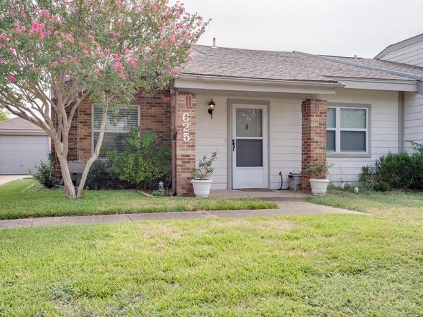 625 Prairie Dell Street, Lewisville, TX 75067