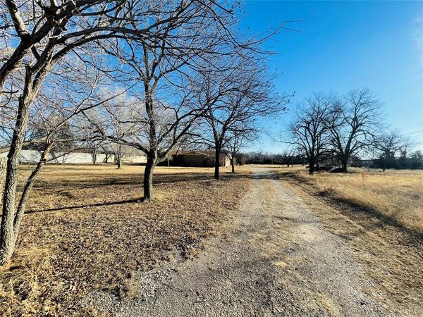 1005 S Access Road, Clyde, TX 79510