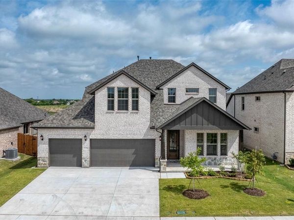 2136 Spyglass Drive, Royse City, TX 75189