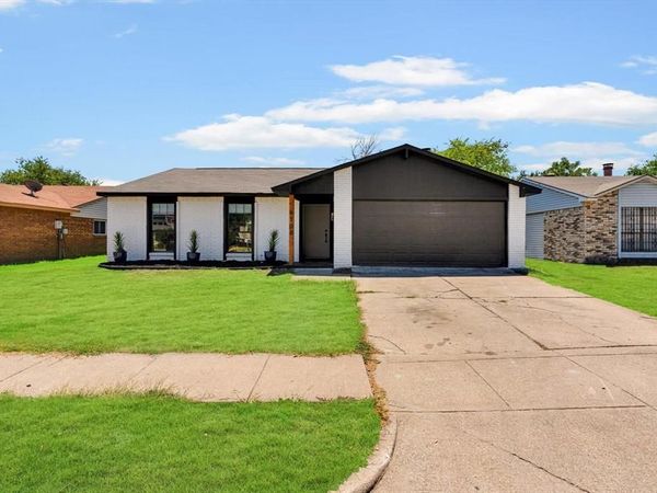 4108 Manzinita Street, Fort Worth, TX 76137