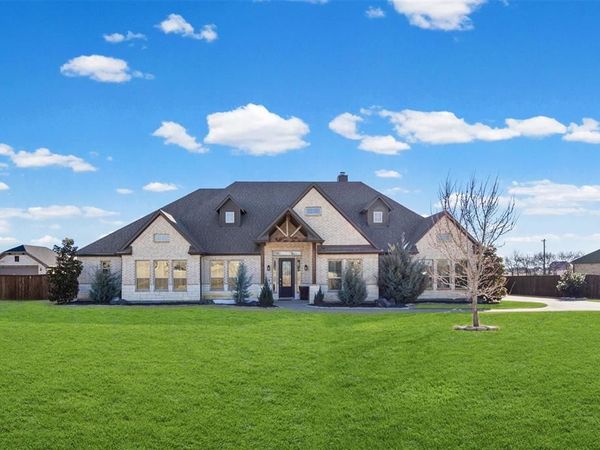 117 Vail Lane, Waxahachie, TX 75167