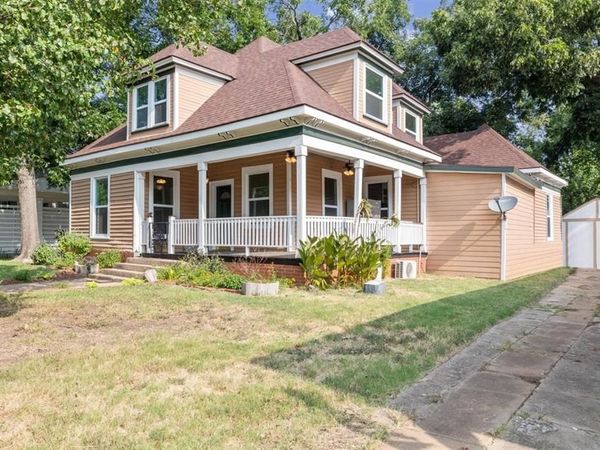 1123 W Gandy Street, Denison, TX 75020