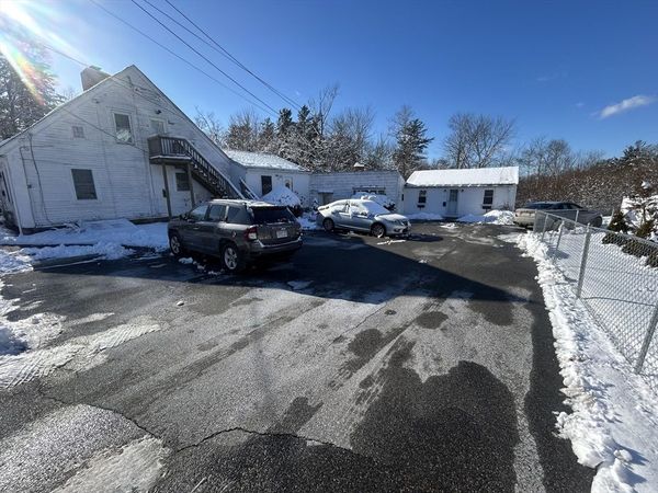 969 Plymouth Street, Unit 5, Abington, MA 02351