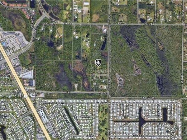 7635 Silver Oak DR, PORT ST. LUCIE, FL 34952