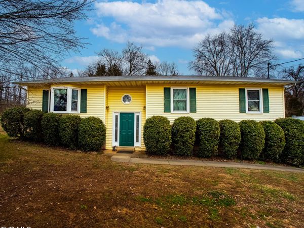 200 Birdie Drive, Rogersville, TN 37857