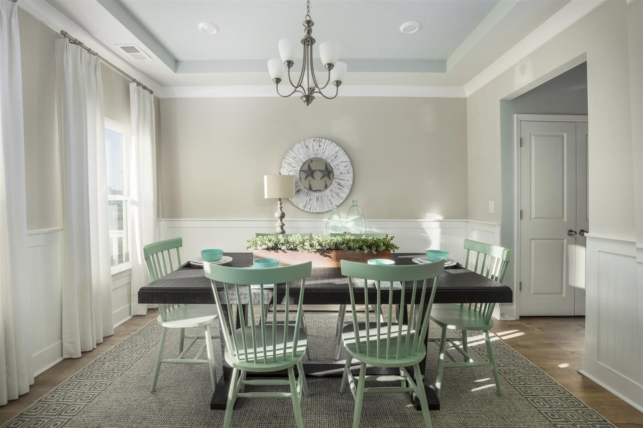 424 Sea Breeze Way Photo 17