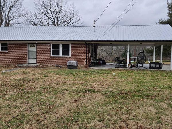 181 Camp Ridge Rd, LaFollette, TN 37766