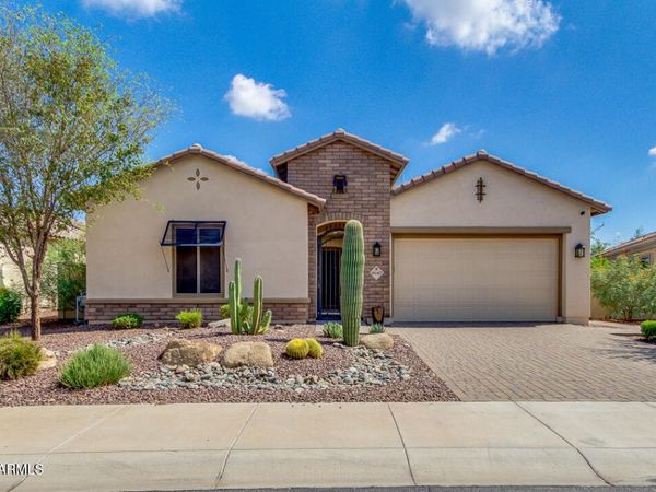 4647 N ALDEA Road E, Litchfield Park, AZ 85340