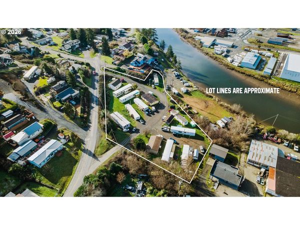 93531 COAL BANK LN, Coos Bay, OR 97420