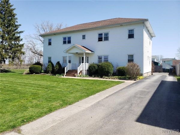 10 Washington Street, Unit 4, Middleport, NY 14105