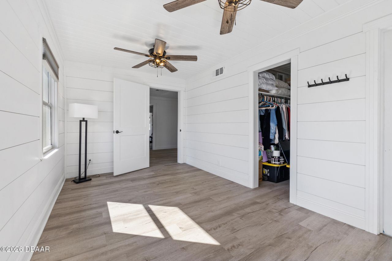 5305 S Ridgewood Avenue, Port Orange, FL 32127 Photo