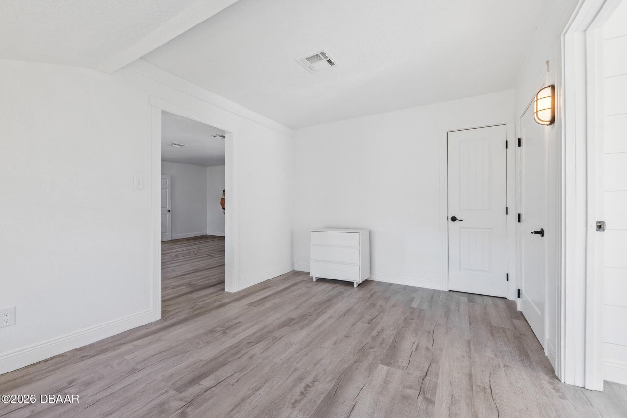 5305 S Ridgewood Avenue, Port Orange, FL 32127 Photo