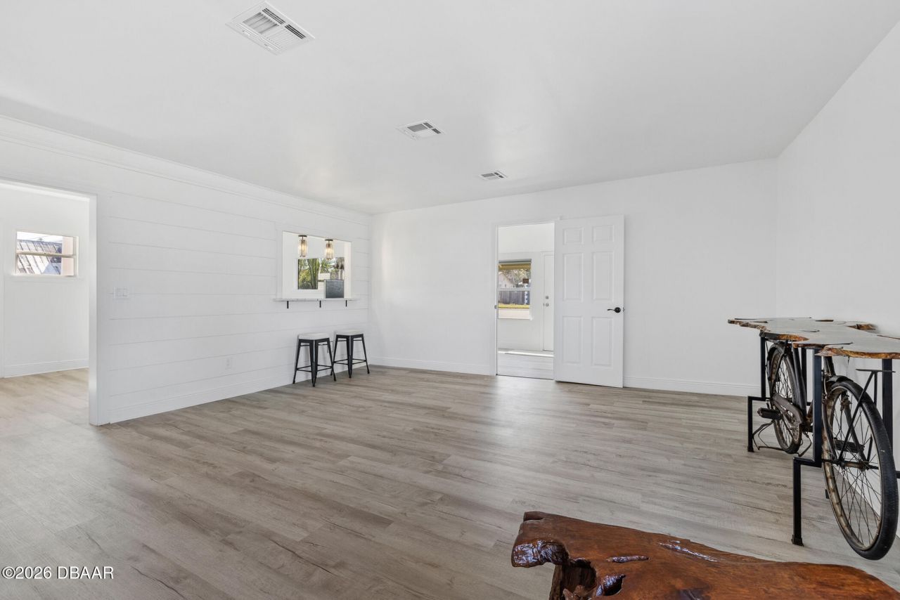 5305 S Ridgewood Avenue, Port Orange, FL 32127 Photo