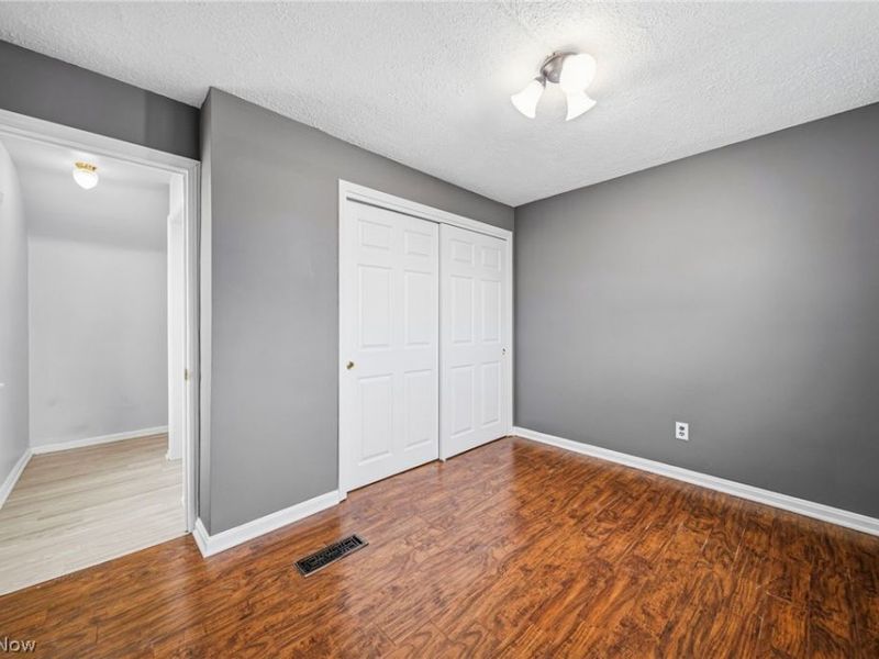 352 E 328th Street, Willowick, OH 44095 Photo 25