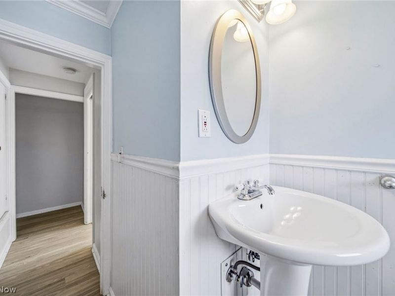 352 E 328th Street, Willowick, OH 44095 Photo 29