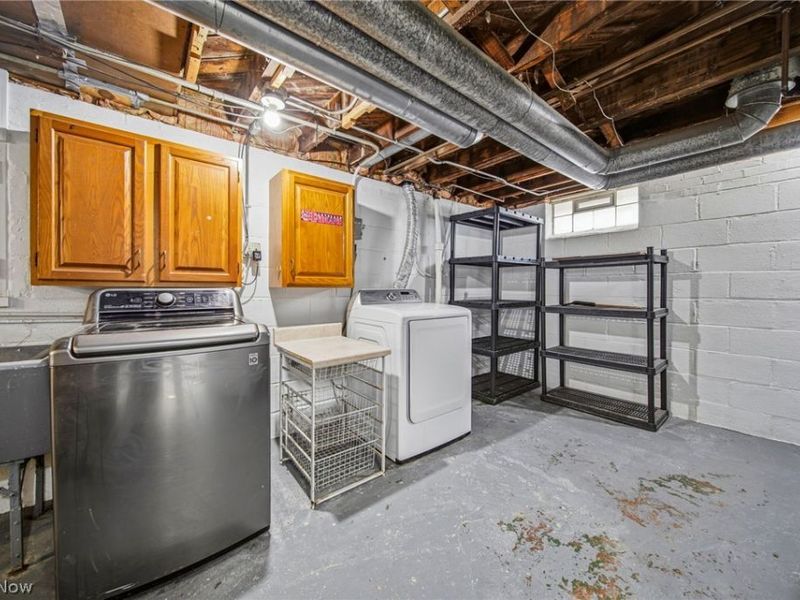 352 E 328th Street, Willowick, OH 44095 Photo 32