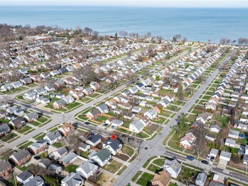 352 E 328th Street, Willowick, OH 44095 Photo 39