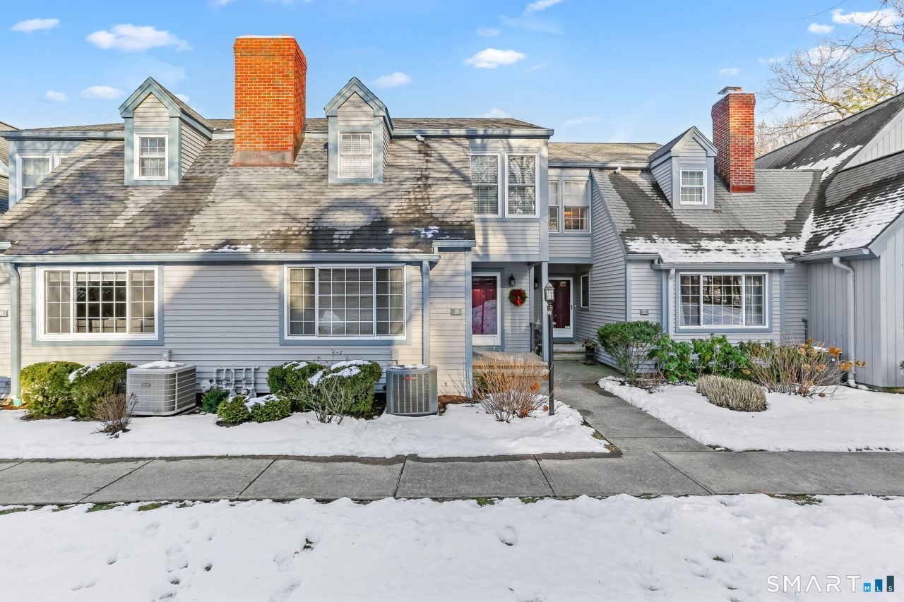 35 Balmaha, Unit 35, Fairfield, CT 06825 Main Photo